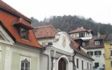 Dürnstein - Rakousko - Dürnstein - nad městem se tyčí hrad kde byl vězněn Richard Lví srdce
