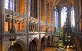 Liverpool - V.Británie - Anglie - Liverpool, interiér anglikánské katedrály (Wiki-A.Dunn)