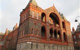 Liverpool - V.Británie - Anglie - Liverpool, budovy místní university, blok C (Wiki)