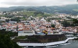Terceira - Portugalsko - Azory - pohled na Angra do Heroismo, hlavní město Terceiry, od roku 1983 památka UNESCO