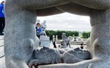 Velký okruh Norskem, Lofoty a Vesteråly letecky - Norsko - Oslo, Frognerpark, krása tvarů a materiálu,  212 žulových soch Gustava Vigelanda