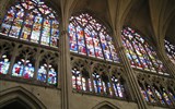 Champagne, UNESCO, víno, katedrály a slavnost Médievales 2018 - Francie - Champagne - Troyes, katedrála 1.500 m2 vitráží z 13.-19.století.