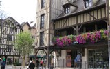 Severovýchodní Francie je plná krás a překvapení - Francie - Champagne - Troyes s jeho kouzlem hrázděných domů