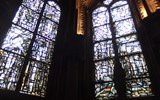 Pikardie, toulky v Ardenách, koupání v La Manche 2020 - Francie - Remeš - Saint Jacques, 1190-1270, rozšířen 1548, fantastická kolekce vitráží Josefa Šímy z let 1965-9