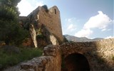 Cefalú - Itálie - Sicílie - Cefalů, La Rocca, zbytky hradeb, 1533-4