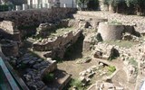 Lipari - Itálie - Sicílie - Lipari, na citadele nalezeny 4 vrstvy osídlení, nejstarší Capo Graziano, 2300-1500