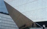 Porto, víno, památky a řeka Douro 2018 - Portugalsko - Porto - Casa da Musica, koncertní síň, 1999-2005, návrh R.Koolhaas, ukázka špičkové moderní architektury