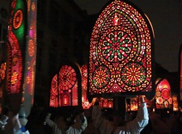 Švýcarský advent mnoha nej, Lucern, Curych, Sant Gallen a slavnost Klausjagen 2026  Švýcarsko - slavnost Klausjagen s průvodem nosičů miter, osvícených zevnitř svíčkami má neopakovatelnou atmosféru