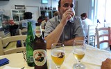 Sicílie, víno a gastronomie - Itálie - Sicílie - Cefalú, z piv tu vládne Birra Moretti