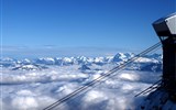 Švýcarsko, nočním vlakem do Curychu, eurovíkend Luzern - Švýcarsko - zimní Pilatus, horní stanice lanovky Dragon Ride a vzadu Bernské Alpy