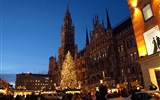 Adventní Bavorsko mnoha nej a technický Stuttgart 2019 - Německo - Mnichov - předvánoční Marienplatz s Vánočním stromem