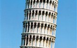 Florencie, Siena, Lucca -  poklady Toskánska letecky - Itálie - Pisa - šikmá věž, ve skutečnosti zvonice u katedrály, 1173-1319, vysoká 55,9 m