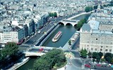 Paříž a zámek Versailles 2020 - Francie - Paříž - Seina se vine městem