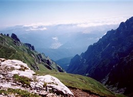 Rumunsko - hory karpatského oblouku přímo lákají k turistice