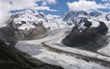 Švýcarskem za bernardýny, nejvyšší horou a ledovcem 2019 - Švýcarsko - Gornergrat - ledovcový splaz poblíž konečné stanice ozubené železnice ze Zermattu, 3089 m nad mořem