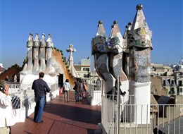 Španělsko - Barcelona - Casa Batlló, autor Antoni Gaudí, jedna z perel světové moderní architektury