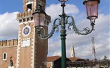 Benátky a ostrovy benátské laguny letecky, La Biennale 2020 - Itálie, Benátky, Arsenál va středověku největší výrobna zbraní v Evropě