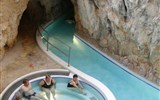 Maďarsko, víno, přírodní parky a termální lázně 2020 - Maďarsko - Tapolca - termální jeskynní lázně, využívali je už staří Římané