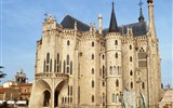 Astorga - Španělsko, Svatojakubská cesta, Astorga, biskupský palác od Antoni Gaudího, UNESCO