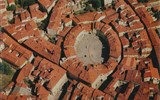 Florencie, Siena, Lucca -  poklady Toskánska letecky - Itálie - Lucca, letecký pohled