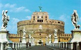 Řím, Vatikán, Ostia i Orvieto, po stopách Etrusků 2020 - Itálie - Řím - Andělský hrad, původně mausoleum Hadriána, 135-139, později papěžská pevnost a vězení