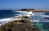 Malta - Malta - pobřeží je překrásné a láká k vykoupání
